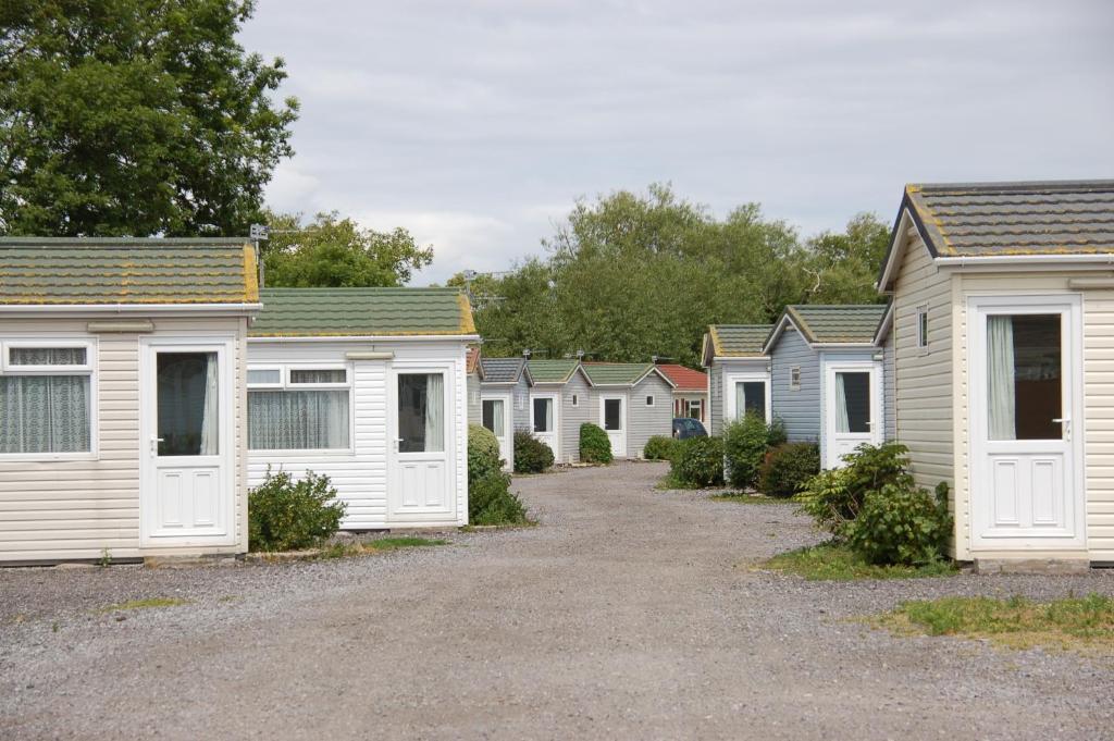 Warrens Village Motel And Self Catering Clevedon Habitación foto