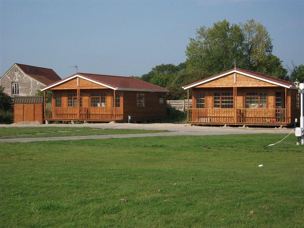 Warrens Village Motel And Self Catering Clevedon Exterior foto